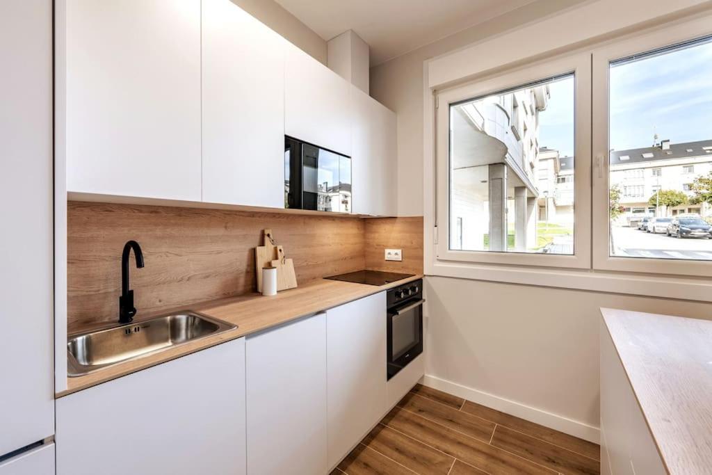 Apartamento White Tree By Arca Azahar O Pedrouzo Exterior photo